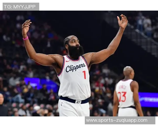 快船队飞往多伦多遭遇航班延误近十小时球员心情受影响