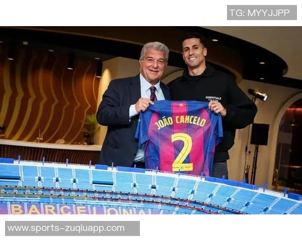 坎塞洛倾心巴萨愿意大幅减薪以实现转会梦想